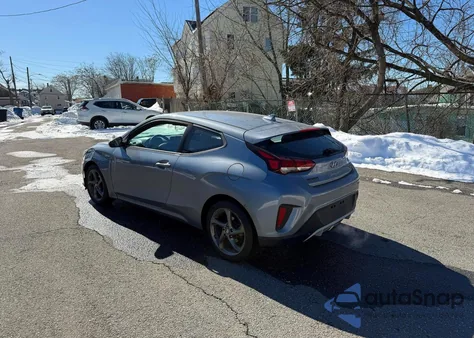 2019 Hyundai Veloster 2.0L z USA, uszkodzony, nr VIN KMHTG6AFXKU011433